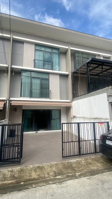 BS1023 ขายทาวน์โฮม พฤกษาวิลล์ 65 2 ศรีสมาน 3 ชั้น ใกล้โรบินสันศรีสมาน เมืองทองธานี บ้านใหม่ไม่เคยเข้าอยู่