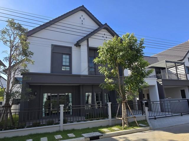 ขายบ้านเดี่ยว 2 ชั้น 65 ตร.ว. โครงการ เซนโทร บางนา ใกล้เมกะบางนา