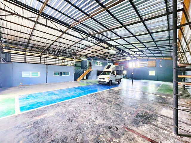 เสรีไทย 31-45  ลด25%ม.นิด้า 2.5 กม. MRT สัมมากร 1.6 กม. โลตัส สุขาภิบาล1 1.2 กม.