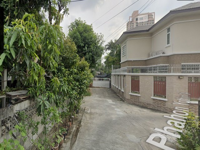 ขายที่ดินพร้อมสิ่งปลูกสร้าง 493 ตรว. พหลโยธิน 34 (พหลโยธิน 32) ใกล้ BTS เสนานิคม ทำเลดี ติดถนน เหมาะสร้างบ้าน สำนักงาน อพาร์ทเมนท์ คอนโด