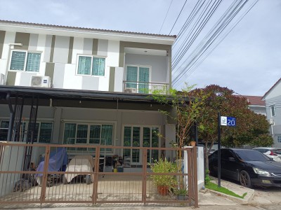 ขายบ้าน ซื่อตรง โคซี่ บางบัวทอง-340  (บางใหญ่)  4 ห้องนอน (3 ห้อง ชั้นบน 1 ห้อง ชั้นล่าง)
