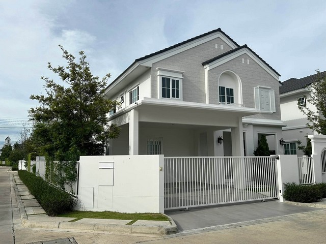 ให้เช่าบ้านเดี่ยว 2 ชั้นแปลงมุม 62.2 ตร.วา 3 ห้องนอน โครงการชัยพฤกษ์ บางนา กม.15 บ้านใหม่พร้อมเข้าอยู่ ใกล้ Central Village