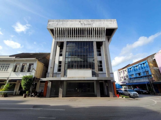 ขาย สำนักงาน ทับเที่ยง-ตรัง ถนน ราชดำเนิน ราคาโปรโมชั่น ลดพิเศษ