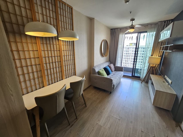 Ideo O2 beautiful view clean comfortable 31st floor BTS Bang Na