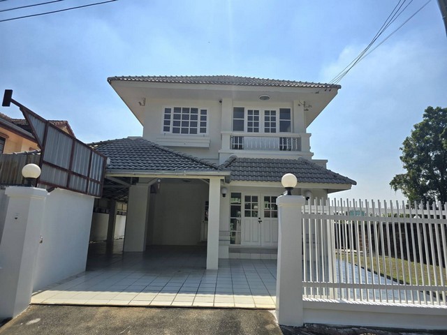 ลดราคาครั้งใหญ่ บ้านเดี่ยว สีวลี รังสิต 1 แปลงมุม 81 ตร.ว เหลือเพียง 3.69 ล้านบาท