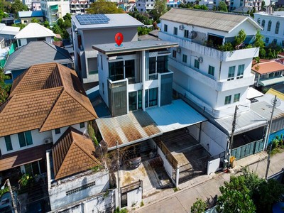 ห้ามพลาด Home Office !! ขายถูกโฮมออฟฟิศขนาด 50 ตร.ว ใช้สอย 147.55 ตร.ม ทำเลเชื่อมต่อลาดพร้าวเลียบด่วนรามอินทราเหมาะธุรกิจและอาศัย !!