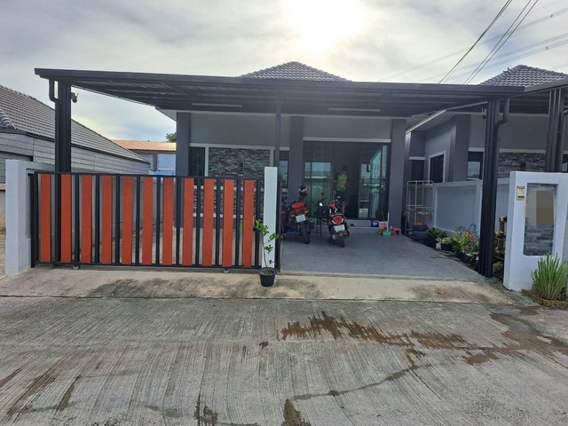 ขายบ้านเดี่ยวมือสองปลวกแดง       โครงการกัลยา  ระยอง