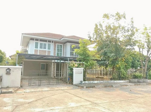 บ้าน 2 ชั้น ทำเลสะดวก พร้อมสวนกว้าง บรรยากาศดี พร้อมเข้าอยู่ เชียงใหม่