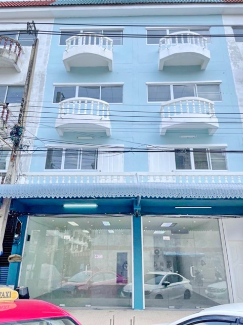 6นอน 30ตร.ว. 450ตรม.เพียวเพลส รังสิต คลอง 2 1.4 กม. ฟิวเจอร์พาร์ค รังสิต 2.8 กม.อาคารพาณิชย์ 2 คูหา 4 ชั้น   ใกล้เอสบี ดีไซน์สแควร์ รังสิต