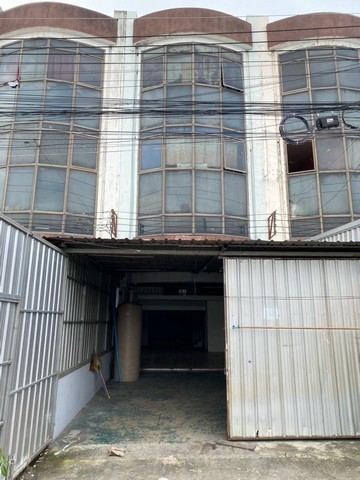 MT183 เช่า อาคารพาณิชย์ มีดาดฟ้า ติดถนนสีขาว ถนนสี่เลน ใกล้เทศบาลเมืองท่าโขลง ใกล้ตลาดไท เดินทางสะดวก