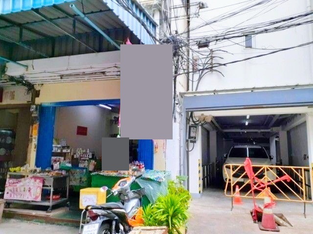 ให้เช่าอาคารพาณิชย์ 4 ชั้นย่านเยาวราช เจริญกรุง8-18  MRTวัดมังกร 200ม ติดถนนใหญ่  19ตร.วา. 299 ตร.ม. ฮั่วเซ่งฮง ตลาดสำเพ็ง 550 ม.