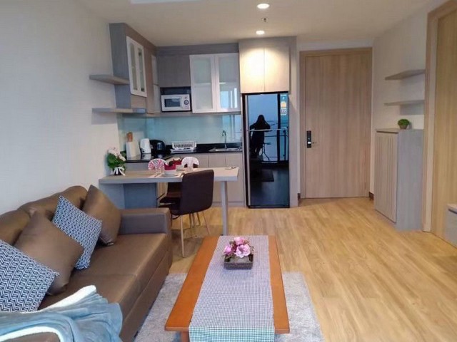 ให้เช่า คอนโดลัดดาพลัส ศรีราชา ชั้น 19 ห้องใหญ่ วิวทะเลพาโนรามา TP-C1728