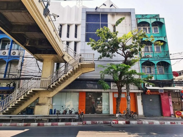 ขายสำนักงาน ถนนพระราม 2 ซอย 3 เขตบางขุนเทียน กรุงเทพฯ ห่างจาก เซ็นทรัล พระราม 2 5.90 กม.