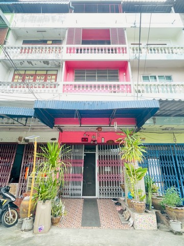 อาคารพาณิชย์ 1คูหา 5ชั้น 21 ตร.วา  สุขสวัสดิ์ 26 แยก 10-5  เต็มฟังก์ชันพร้อมเข้าอยู่