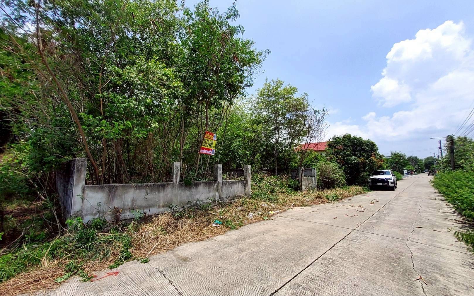 ขายด่วนที่ดินวิวคลอง 95 ตรว ติดถนนสาธารณะ คลองสี่ ซ.สุสวาส ธัญบุรี ปทุมธานี