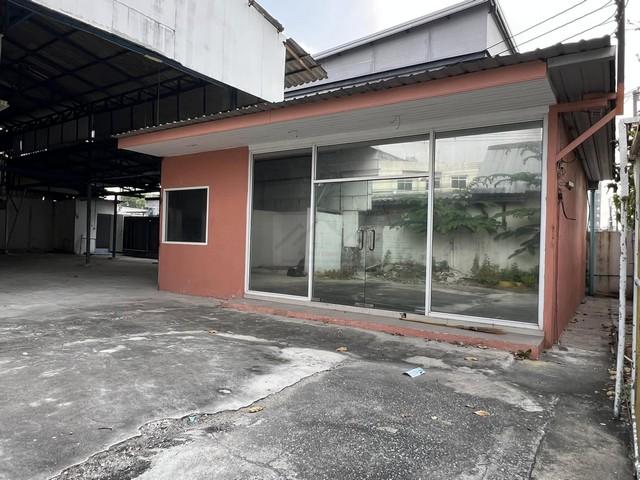 ให้เช่าโกดังพร้อมออฟฟิศชั้นเดียว 100ตร.ว.ย่านลาดพร้าว71 นาคนิวาส18ใกล้เซ็นทรัลอีสวิลล์ MRTลาดพร้าว71