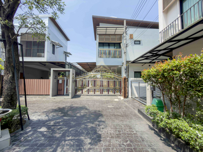 ขาย และ เช่า บ้านเดี่ยว 2 ชั้น โครงการ สิริจันทร์ ฉิมพลี ตลิ่งชัน