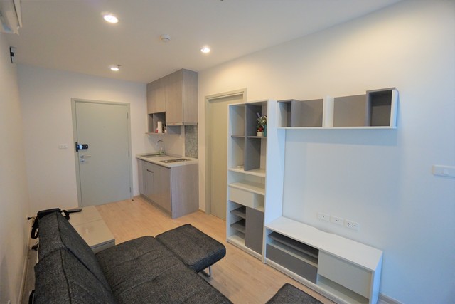 ให้เช่าคอนโด ไอดีโอ สาทร-ท่าพระ ชั้น 12 ขนาด 31 ตร.ม. ห้องใหม่ เฟอร์ครบ วิวสระ พร้อมเข้าอยู่