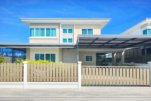 บ้านเดี่ยว 2ชั้น 3นอน โฮมโปร ลพบุรี 1.4กม. 3 น้ำ แม็คโคร ลพบุรี 1กม.  ใกล้ไปรษณีย์ 57 ตร.ว. 230 ตร.ม.
