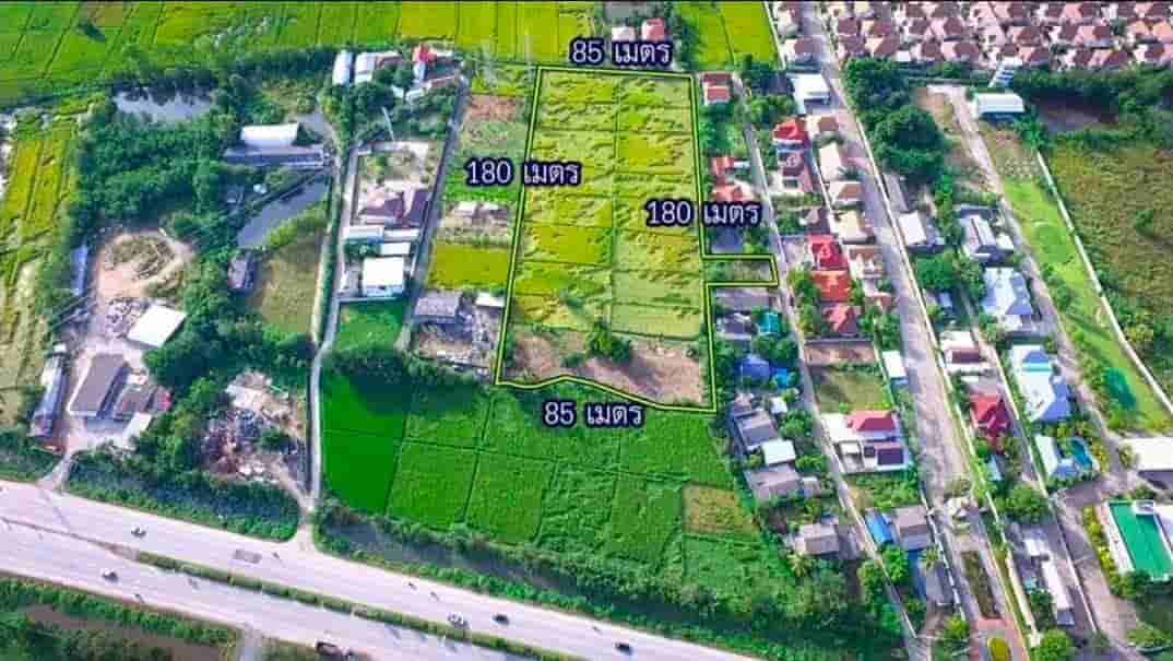ถูกมาก!! ที่ดิน 9-1-48 ไร่ อ.สันกำแพง เชียงใหม่ ใกล้สี่แยกตลาดเจริญเจริญ 1.5 กม. ใกล้บิ๊กซี เพียง 7900 บาท/ตร.ว.