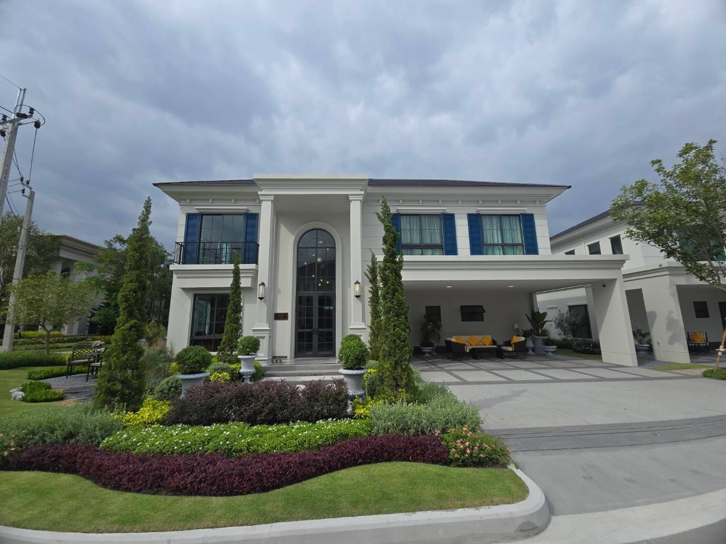 ขายเศรษฐสิริ งามวงศ์วาน ใกล้ทางด่วน งามวงศ์วาน เนื้อที่ 73.2ตรว