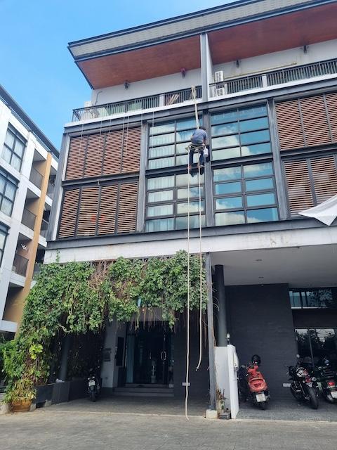 HR 6236 ให้เช่าโฮมออฟิศ 5 ชั้น สไตล์ลอฟท์ ลาดพร้าว ใกล้รถไฟฟ้าลาดพร้าว 83