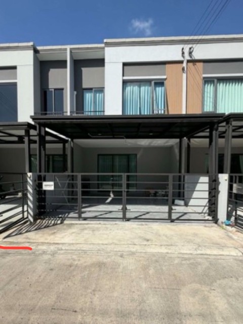 ให้เช่าทาวน์เฮาส์2ชั้น18ตร.ว3นอน2น้ำแอร์ฯเฟอร์ครบ ตกแต่งสวย จอดรถ2คันเช่า 23000บาท/เดือน