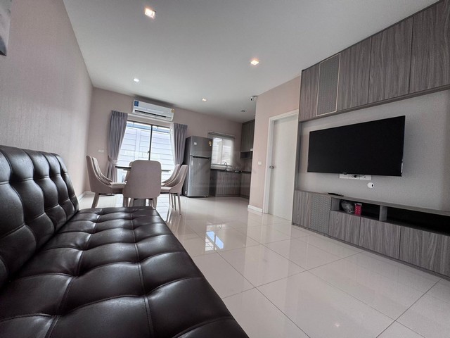 ให้เช่าทาวน์โฮม 3 ชั้น ไอเจ้นท์ พัฒนาการ Eigen Pattanakarn ซอยพัฒนาการ 99 (เข้าซอย 100 เมตร) ใกล้สวนหลวง ร.9