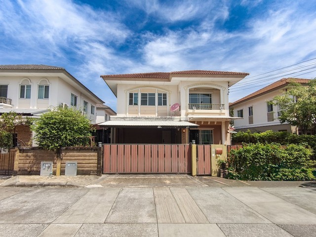 ขายบ้านเดี่ยว 2 ชั้น 50.7 ตรว. โครงการภัสสร เพรสทีจ อ่อนนุช-ศรีนครินทร์ เฉลิมพระเกียรติ ร.9 ใกล้ซีคอนแสควร์ พาราไดซ์ ปาร์ค