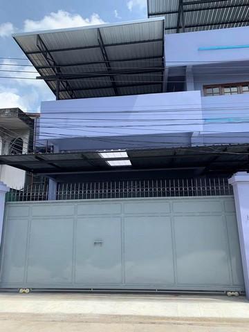 BR 1469 ให้เช่าโกดัง พร้อมสำนักงาน 678 ตร.ม มีลิฟท์ขนของ ไฟ 3 เฟส ซอยสุขสวัสดิ์14 พระราม 2