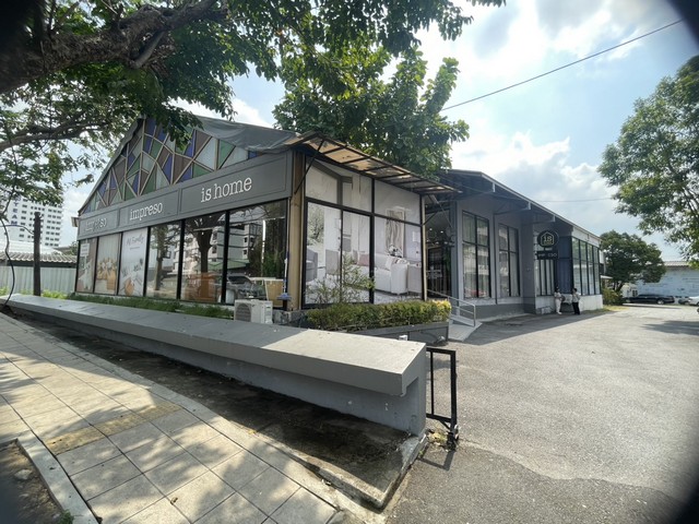 T26-1040 ให้เช่า สำนักงาน ที่ดินพร้อมอาคาร ขนาด 636 ตรว. ถนนสุคนธสวัสดิ์ เลียบด่วน นวลจันทร์ กรุงเทพ 150000 บาทต่อเดือน