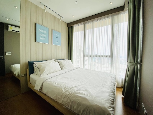 The Lumpini 24 clean comfortable private 29th floor BTS PhromPhong