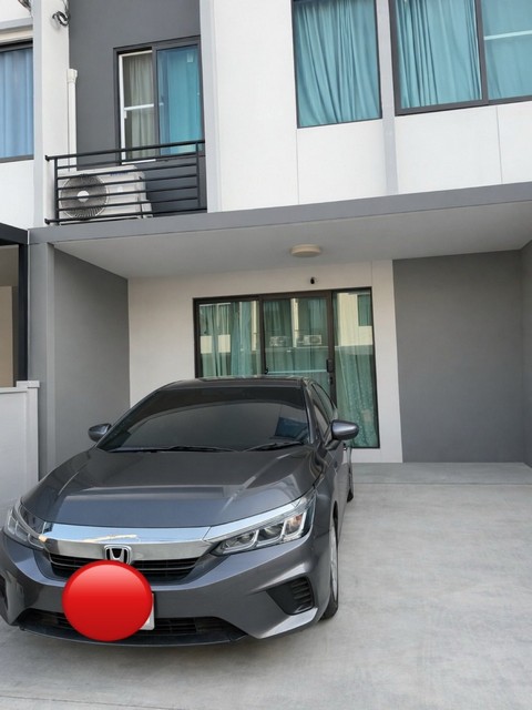 ให้เช่าทาวน์โฮม 2 ชั้น 3 ห้องนอน พลีโน่ บางนา-อ่อนนุช ซอยกิ่งแก้ว 37 บ้านสวย บรรยากาศดี ทำเลสะดวก พร้อมเข้าอยู่ ใกล้สนามบินสุวรรณภูมิ