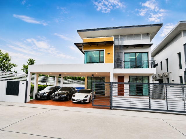 25นาที สาทร 16กม. 2ชั้น  Pool Villa 5-6นอน เพชรเกษม69 สารสาสน์บางบอน 300 ม. แอร์ 7 ตัว   7น้ำ  440ตร.ม. 105ตร.ว. ใกล้ Zanook Wake Park