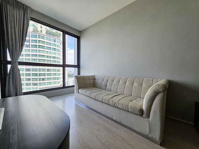 ปล่อยเช่าคอนโด Rhythm สุขุมวิท 44/1 ติด BTS พระโขนง ชั้น 12 พร้อมอยู่