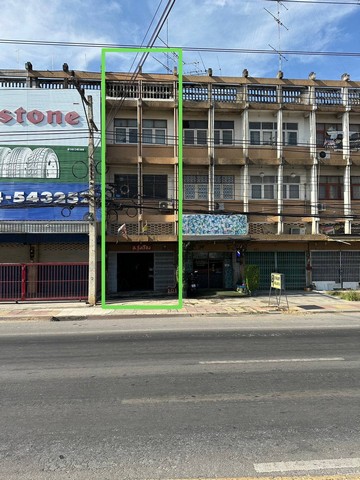 ขายตึกแถวอาคารพาณิชย์ 3 ชั้นครึ่ง ติดถนนแสงชูโต ท่ามะกา จ.กาญจนบุรี