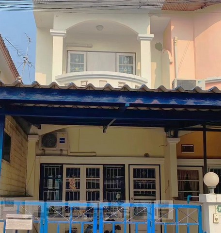 ขายทาวน์เฮ้าส์ 3 ห้องนอน ในสุเทพ จ.เชียงใหม่  ทำเลที่ดีเยี่ยม  เดินทางสะดวก