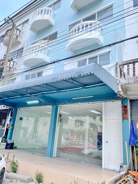 อาคารพาณิชย์ 2 คูหา 4 ชั้นฟิวเจอร์พาร์ค รังสิต 2.8 กม ใกล้เอสบี ดีไซน์สแควร์ รังสิต  6นอน  30ตร.ว. 450ตรม.เพียวเพลส รังสิต คลอง 2 1.4 กม.