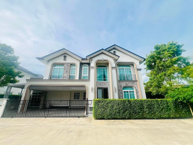 BH4326 ให้เช่าบ้านเดี่ยว 2 ชั้น Grandio บางนา กม.5 หลังมุม Private Zone เฟอร์ครบ