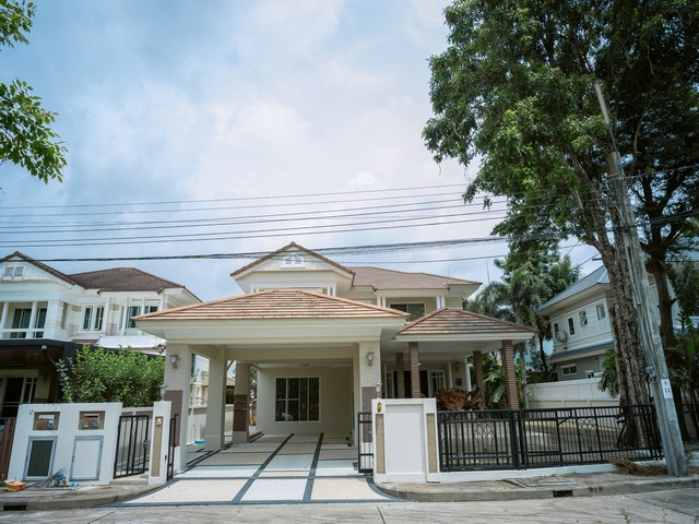 ขายบ้านเดี่ยว 2 ชั้น 113 ตรว. โครงการเพอร์เฟคเพลส รามคำแหง 164  Private โซน (Perfect Place Ramkhamhaeng 164)