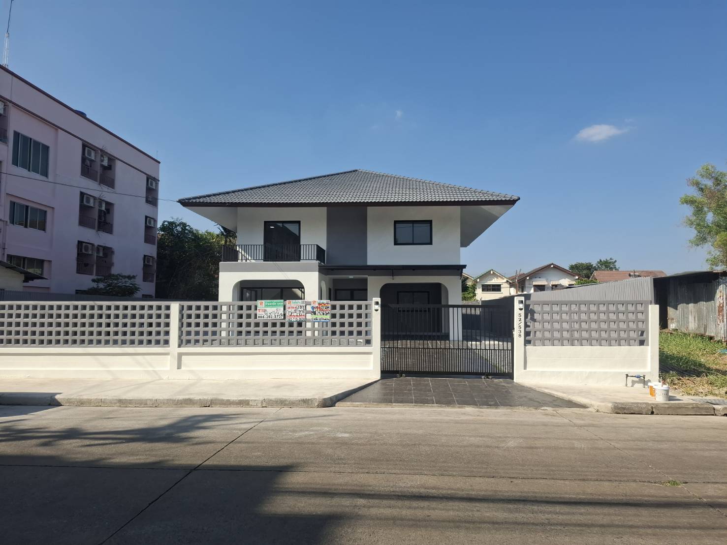 ขายบ้านเดี่ยวหลังใหญ่ 125 ตรว. ติดวิสต้ากอล์ฟ มหาวิทยาลัยรังสิต จ.ปทุมธานี