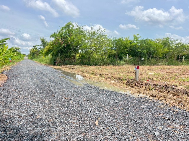 พื้นที่ดิน - 10000 บ.  0 RAI 0 งาน 100 ตรว. ไม่ไกลจาก มอเตอร์เวย์ วัดปัญญานันทาราม คลองสี่ คลองหลวง น่าอยู่ ปทุมธานี