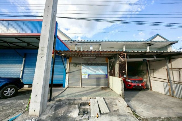 ขายอาคารพาณิชย์ 2 ชั้น  ปลวกแดง จังหวัดระยอง ถนนปลวกแดง-โรงงานน้ำตาล