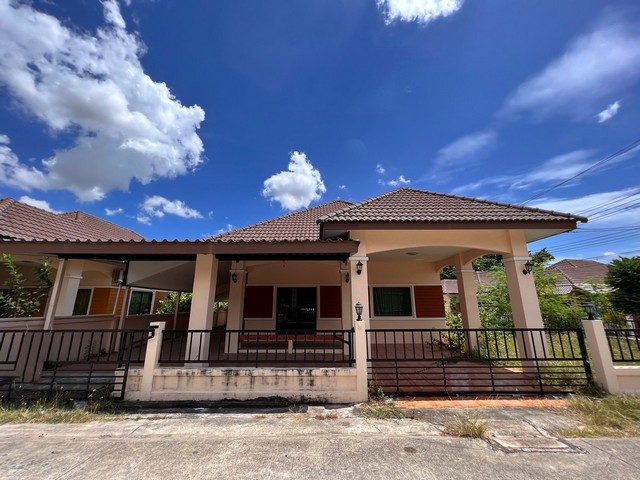 ขาย ทาวน์โฮม โครงการ เอ็กซ์เซล โมเดิร์นโฮม ทำเลดี โครงการตั้งอยู่ใกล้ถนนทางหลวงยุทธศาสตร์ สัตหีบ-พนมสารคาม