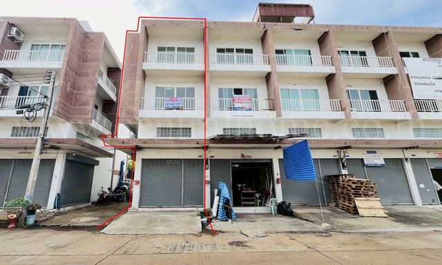 อาคารพาณิชย์ 3.5 ชั้น หมู่บ้านเอสดี ติดถนนเศรษฐกิจ สมุทรสาคร ใกล้เซ็นทรัลมหาชัย