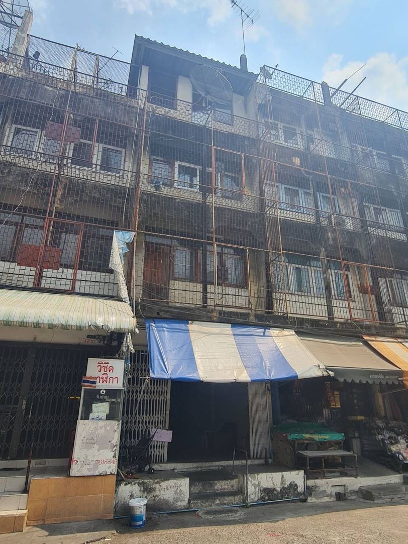 ขาย/ให้เช่า ตึกแถว 1 คูหา ทำเลดี ในตลาดสี่แยกบางนา เหมาะแก่การค้าขาย