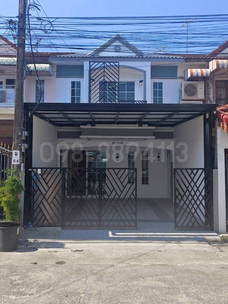 ขายทาวน์เฮ้าส์ 2 ชั้น รีโนเวทใหม่ มบ.เคซี3 หทัยราษฎร์ 39 เนื้อที่ 22.5 ตรว 3นอน 2น้ำ ใกล้แฟชั่นไอส์แลนด์