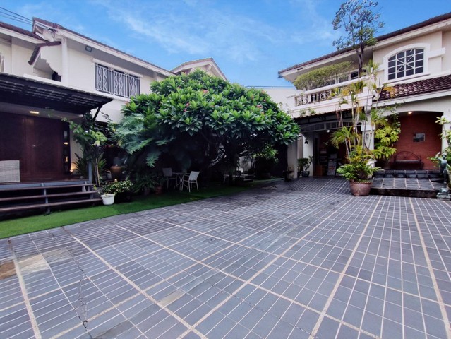 บ้าน ชัยพฤกษ์ วัชรพล (สุขาภิบาล 5) ใหญ่ขนาด 0 ไร่ 2 ngan 7 ตาราง.วา 22900000 บาท.   ราคาไม่แรง!