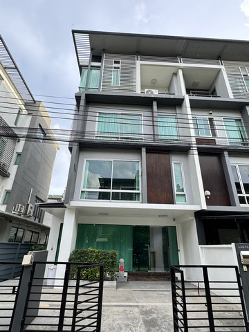 ็Home Office BSquareบีสแควร์พระราม9-เหม่งจ๋าย 500 sq.m. ซ.สหการประมูล เหม่งจ๋าย