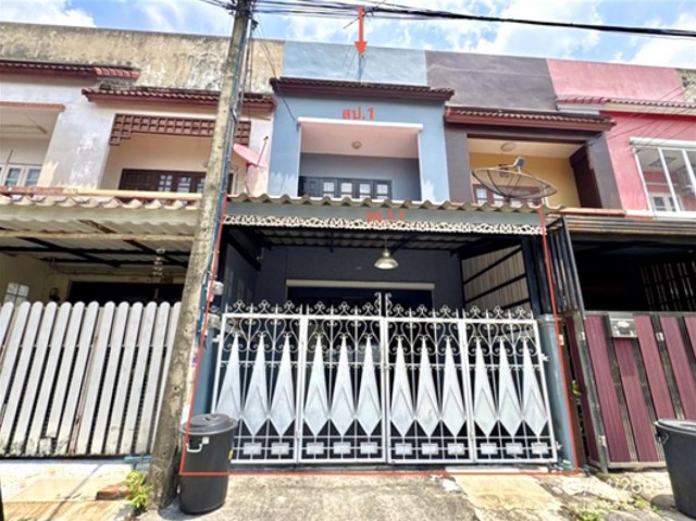 ขายทาวน์เฮ้าส์ปทุมธานี โครงการ บ้านชมฟ้า วรางกูล  อำเภอธัญบุรี